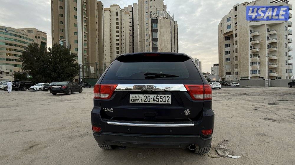 جراند شيروكي 2012، 6 سلندر، دفع رباعي مفصول، قابل للمساومة.5