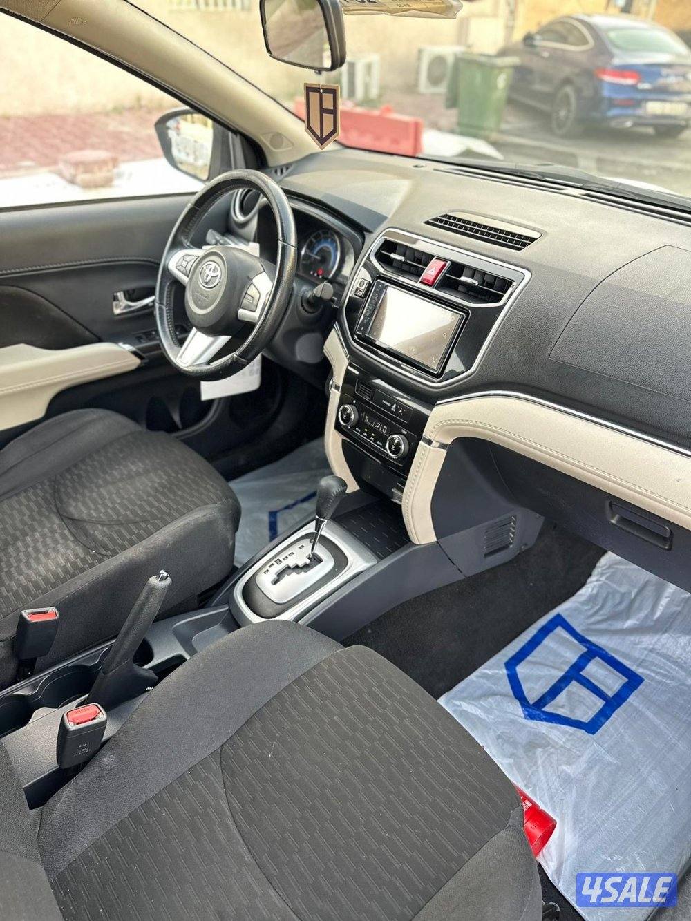 للبيع رش موديل 2020 عداد 200 الف صبغ الوكاله شرط الفحص وارد الساير6