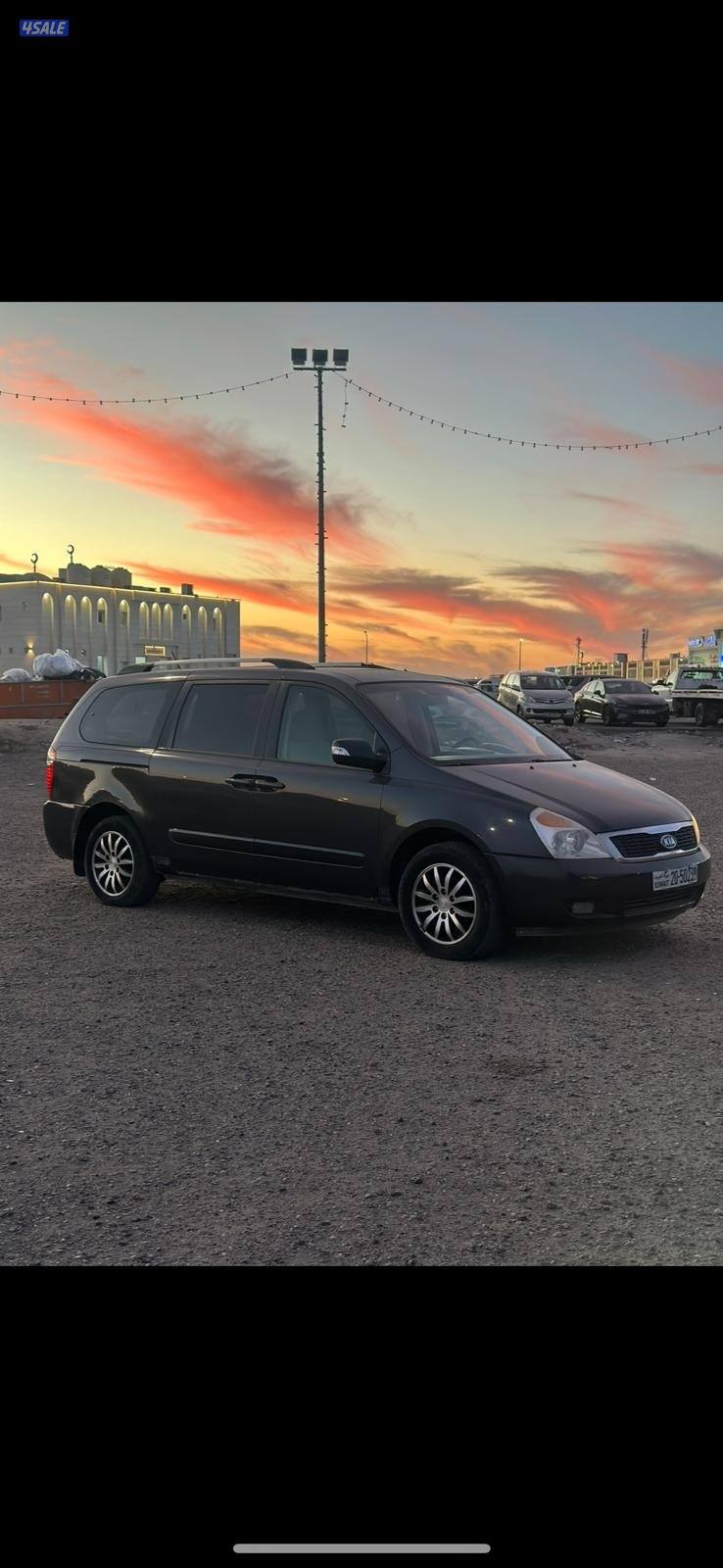 كيا كرنفال 2013 كامل المواصفات بحالة الوكاله عداد 230 🔥2