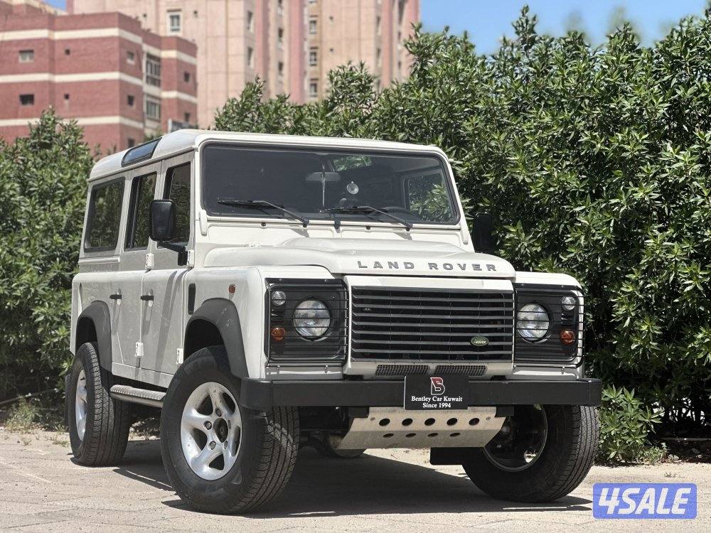 Defender 2009 بحالة الوكالة عداده 80 الف فقط0