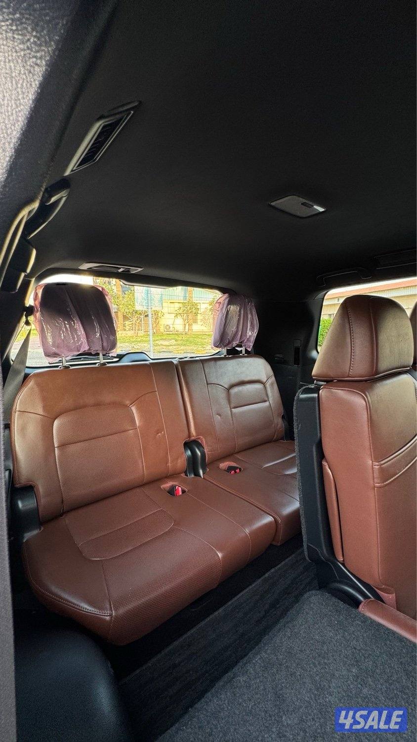 للبيع لاند كروزر 2016 VXR بحالة الوكالة11