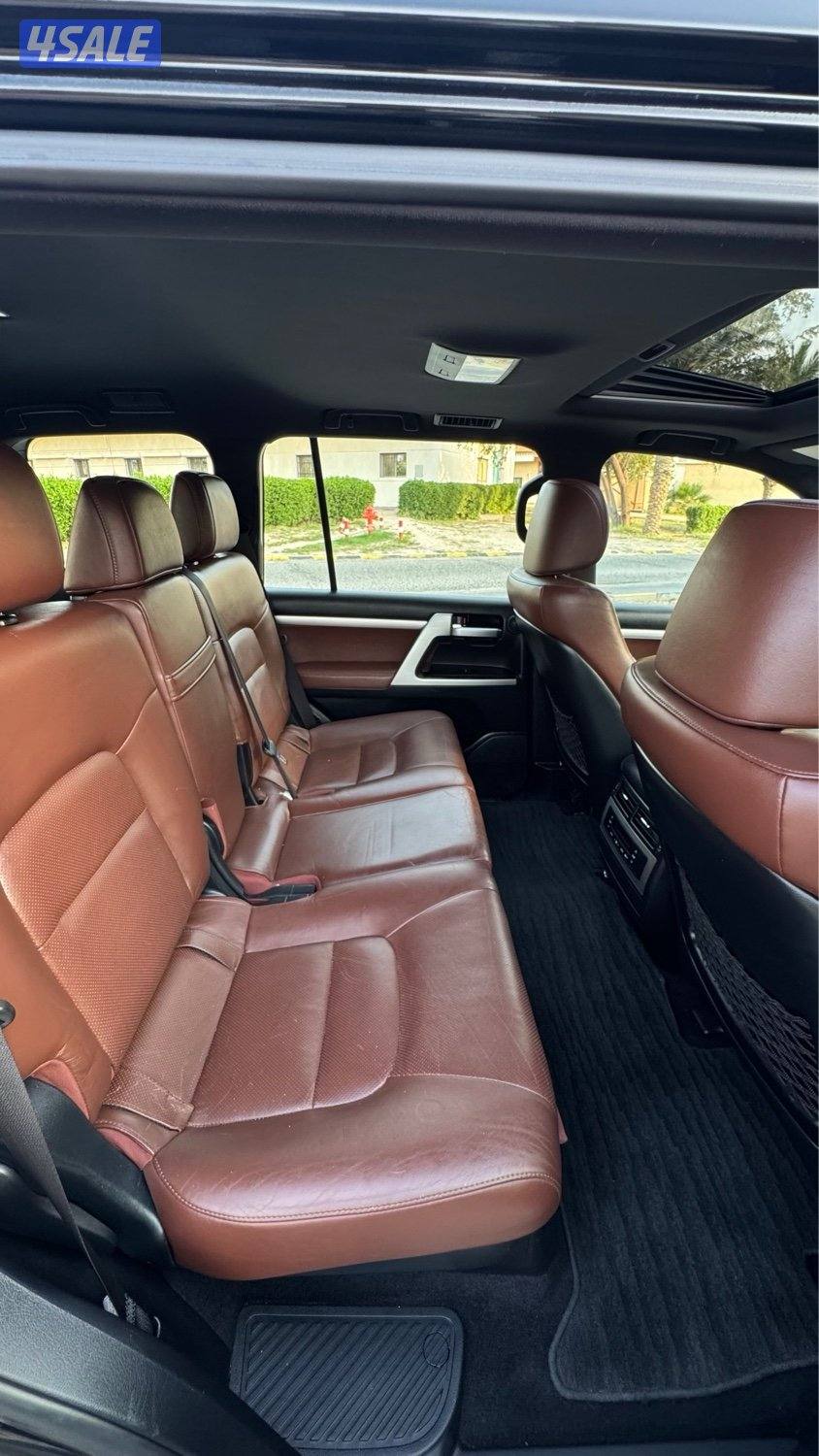 للبيع لاند كروزر 2016 VXR بحالة الوكالة12