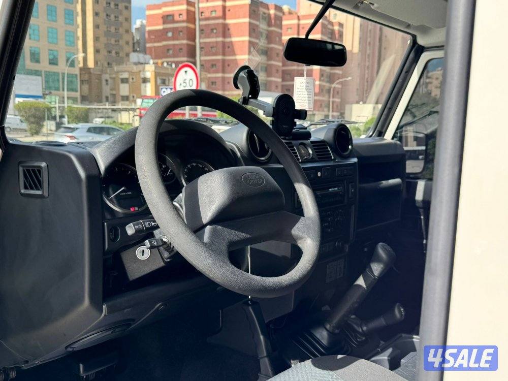 Defender 2009 بحالة الوكالة عداده 80 الف فقط6