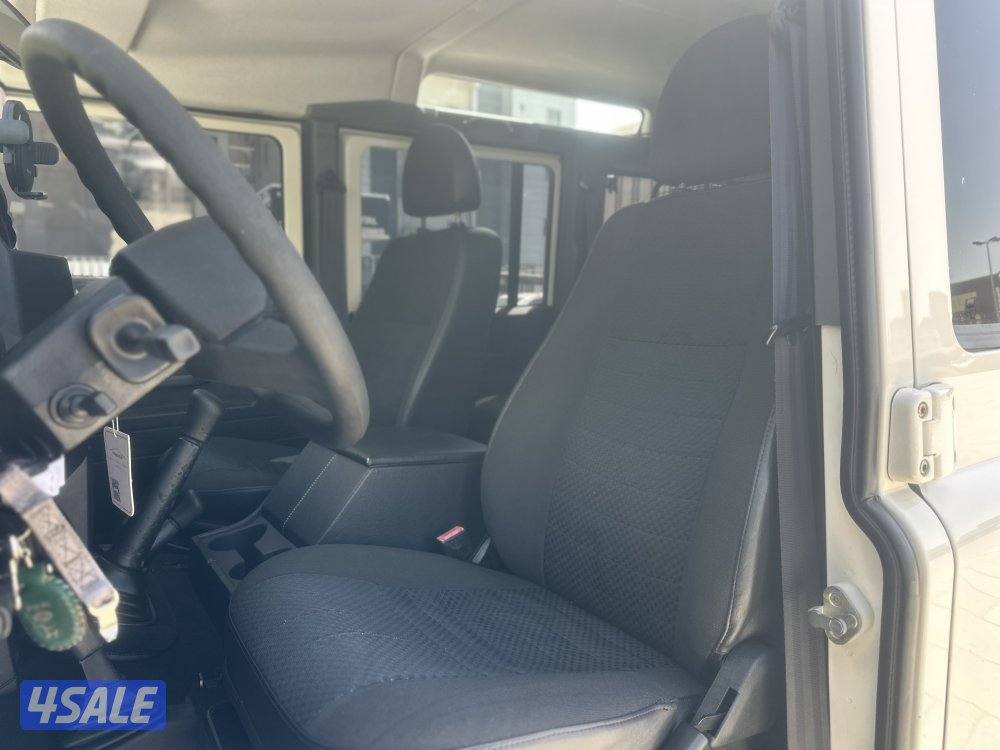 Defender 2009 بحالة الوكالة عداده 80 الف فقط5