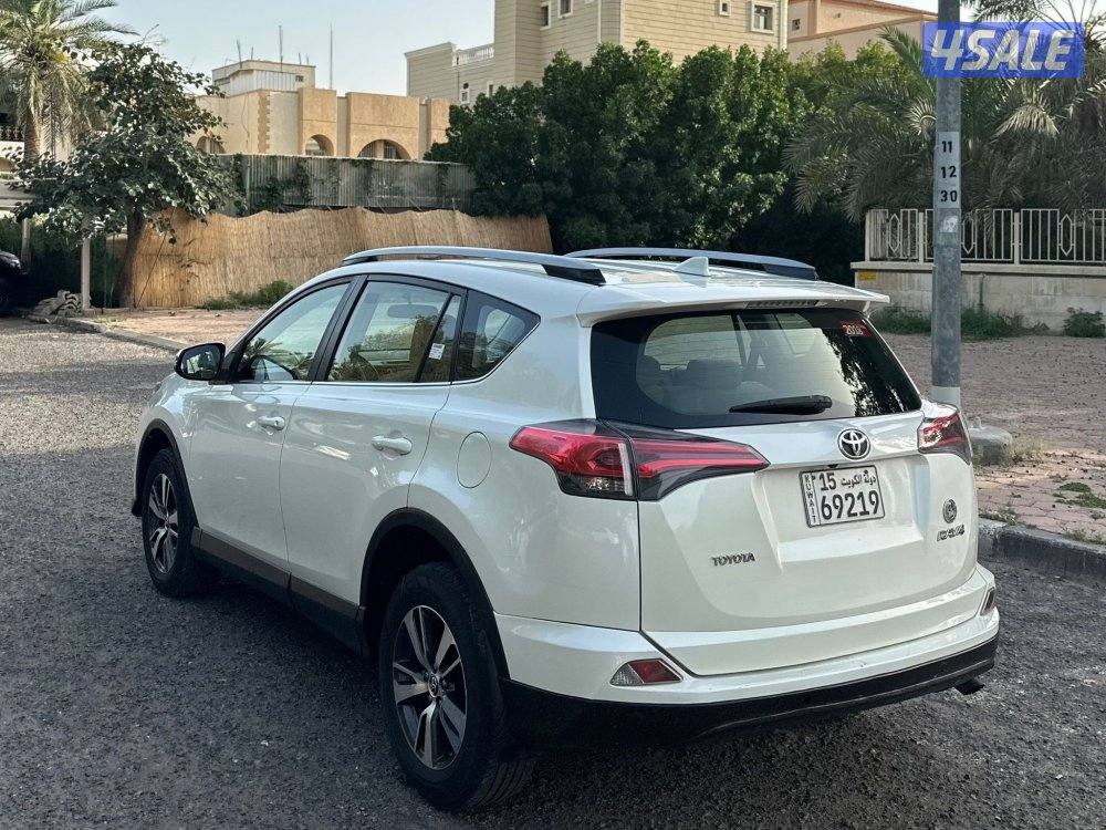 للبيع راف 4 موديل 2018 عداد 150 الف شاصي لايوثر2