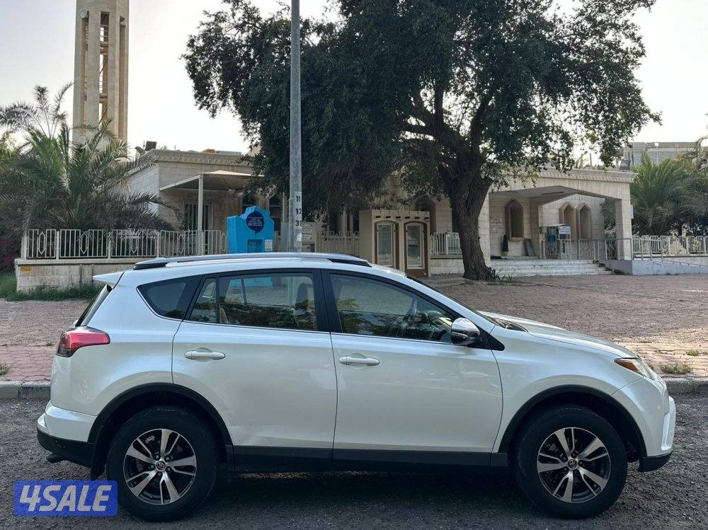 للبيع راف 4 موديل 2018 عداد 150 الف شاصي لايوثر4