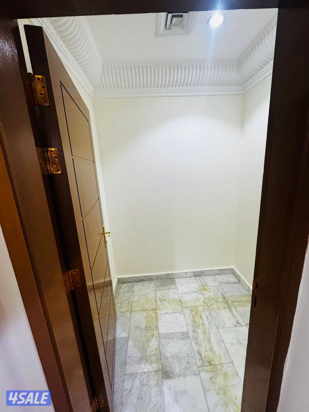 للايجار شقه بحرية شاملة3