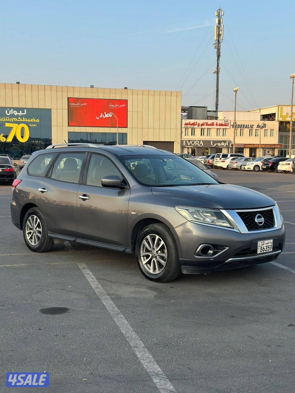 باثفايندر موديل 2015 بحالة الوكاله عداد 2700