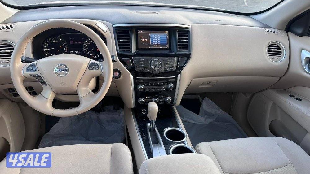 باثفايندر موديل 2015 بحالة الوكاله عداد 2705