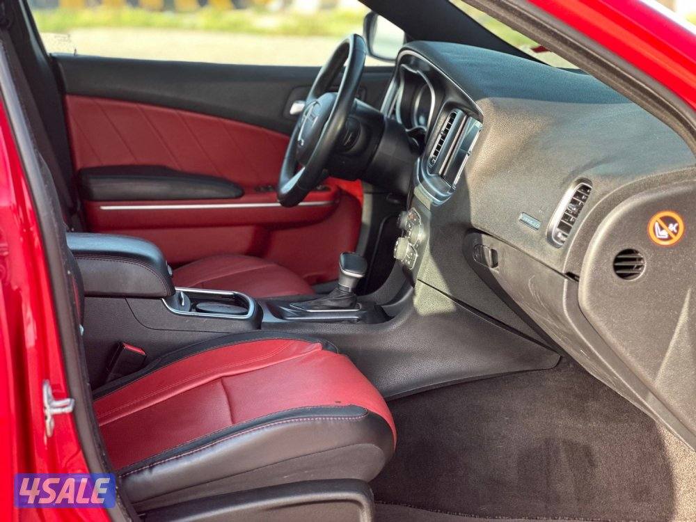 للبيع تشارجر SXT ماشي ١٣٠ الف كيلو سيرفس وكالة4