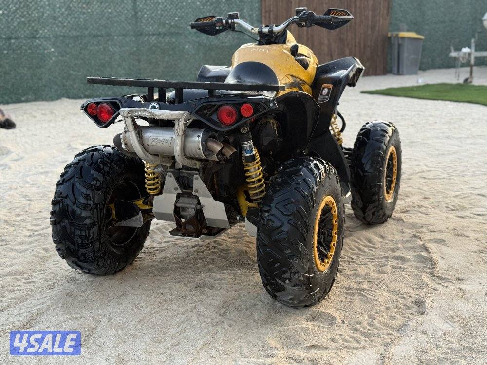 للبيع  can am  حجم ٨٠٠2