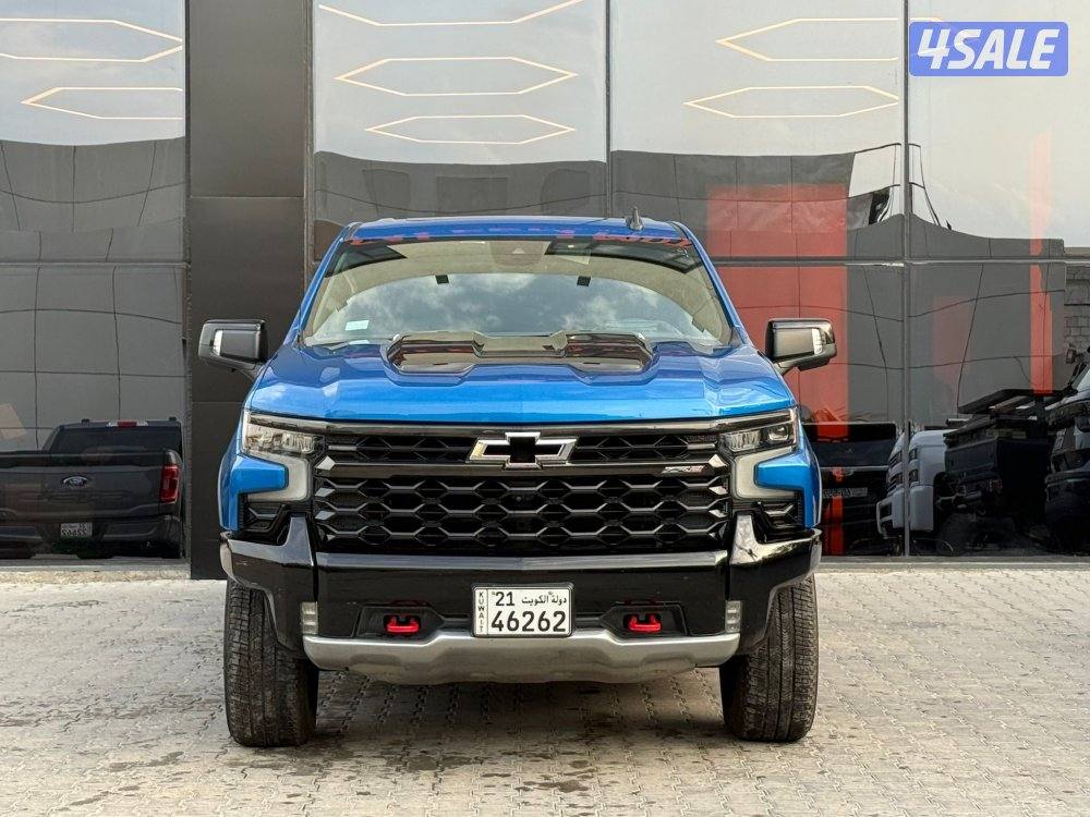 SILVERADO ZR2 6.2 _2022 صبغ الوكالة2