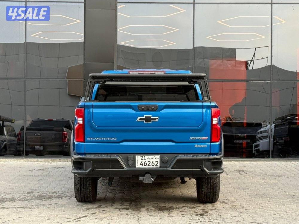 SILVERADO ZR2 6.2 _2022 صبغ الوكالة5