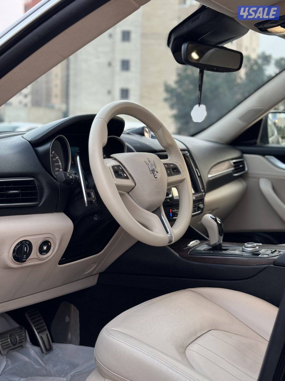 مازيراتي ليفانتي 201710