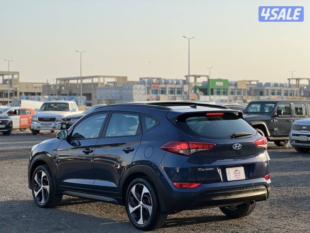 للبيع توسان 2018 الدرجة الأولى7