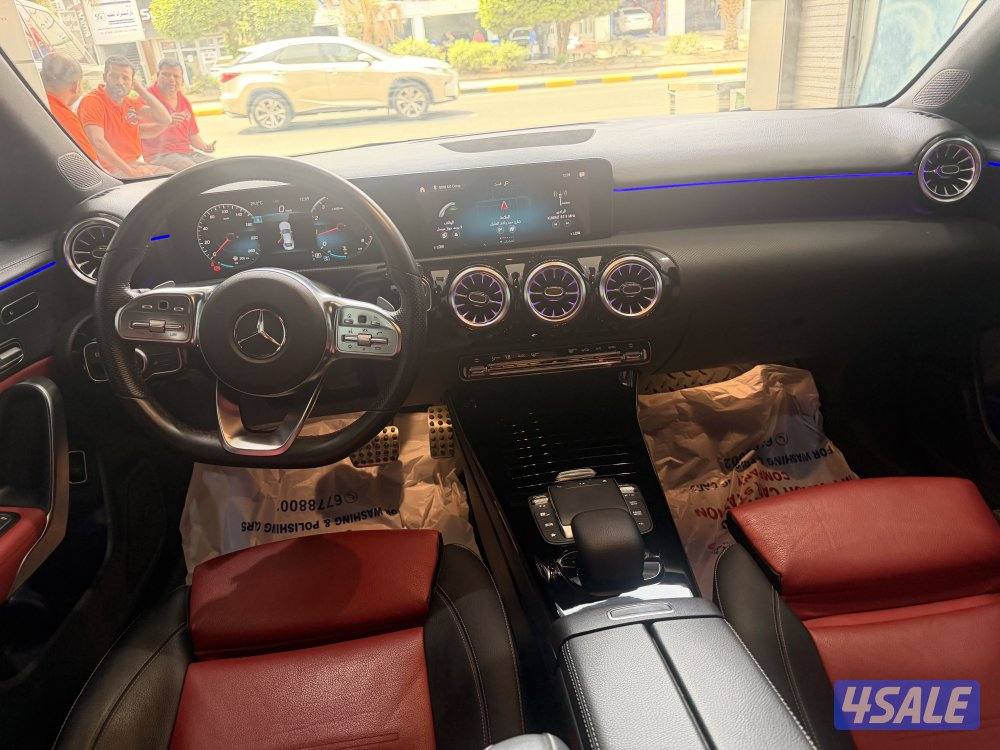 للبيع مرسيدس 200 CLA6