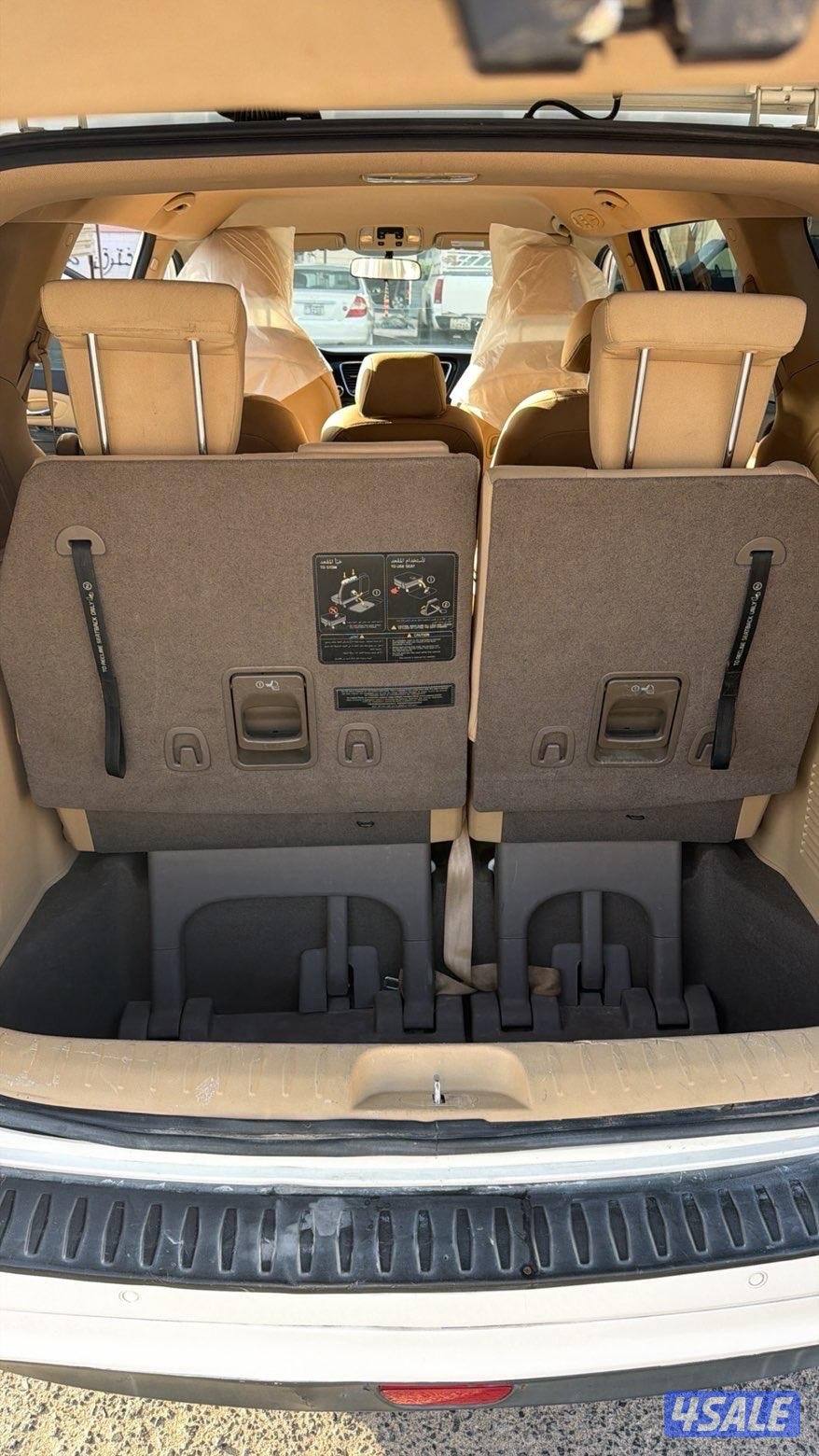 للبيع كيا كرنفال 20187