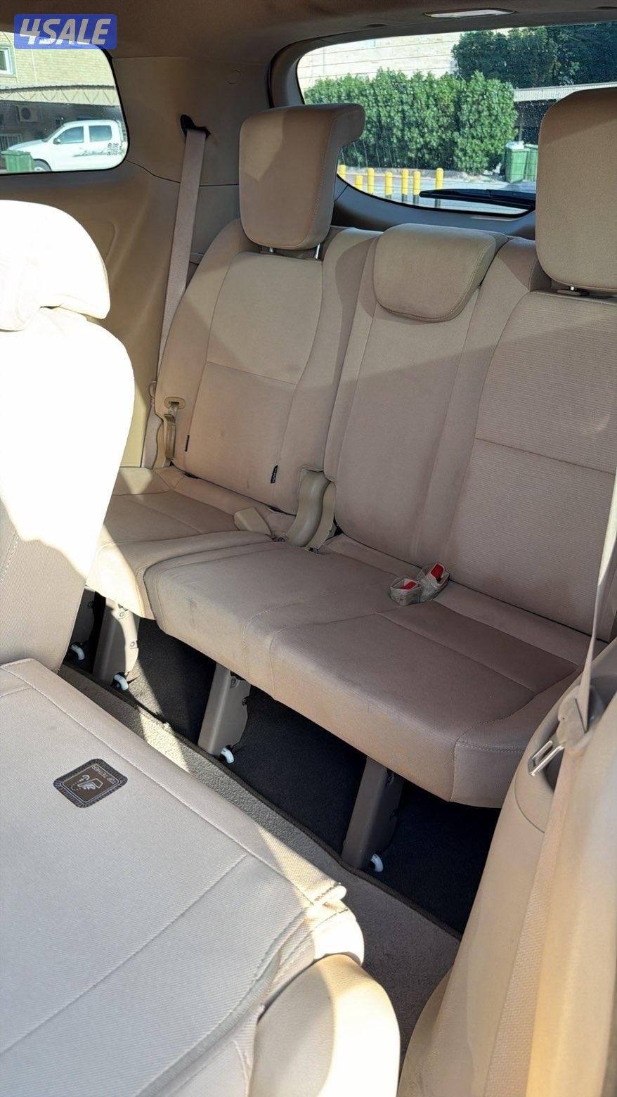 للبيع كيا كرنفال 20188