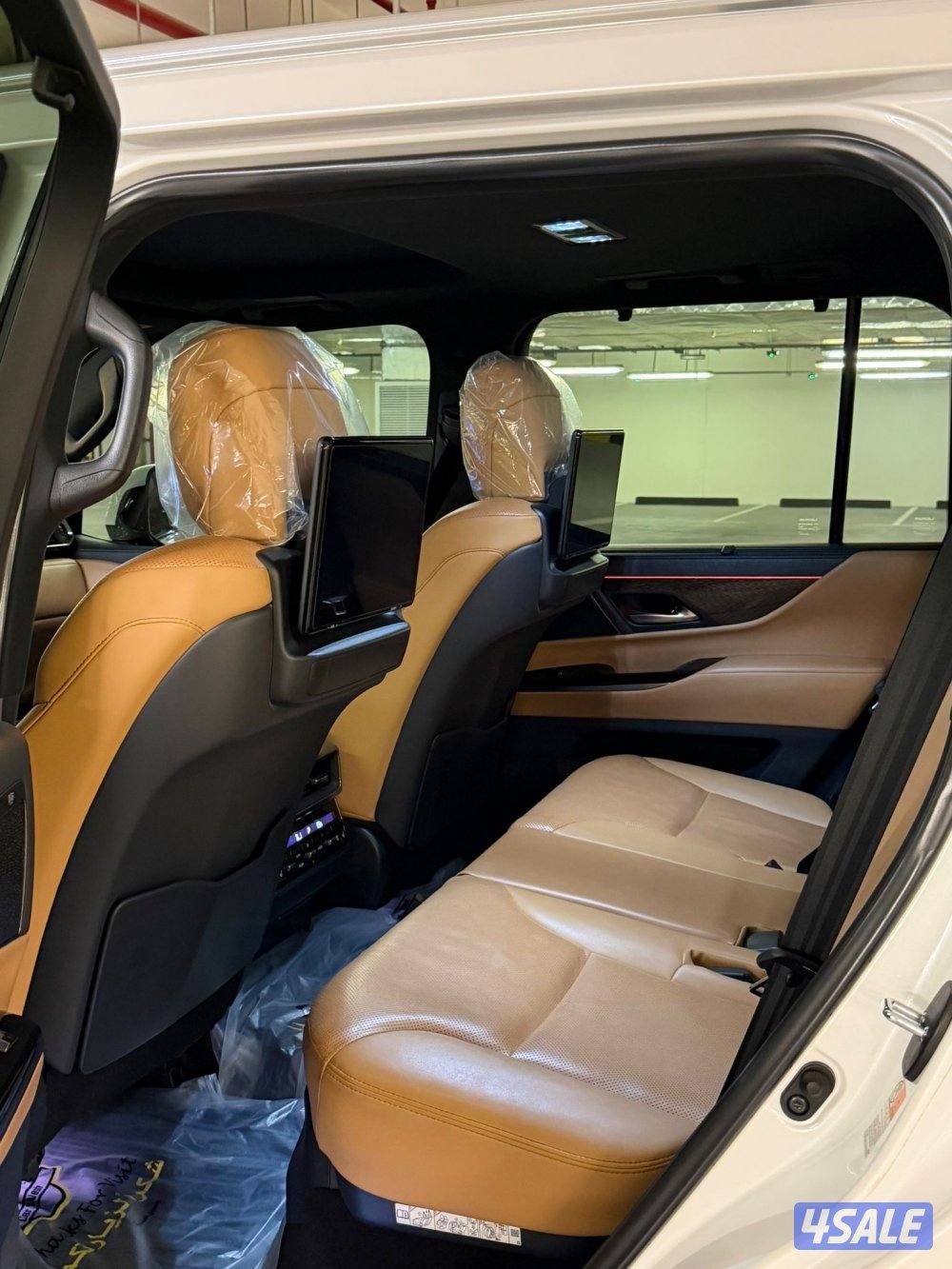 لكزس LX600 الساير موديل ٢٠٢٢ درجه اولى عداد 62 الف7