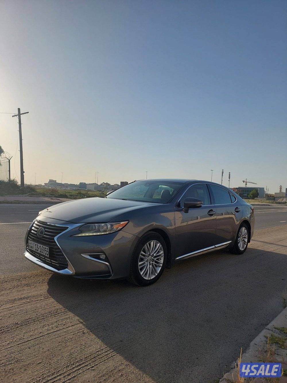 للبيع لكزسES2500