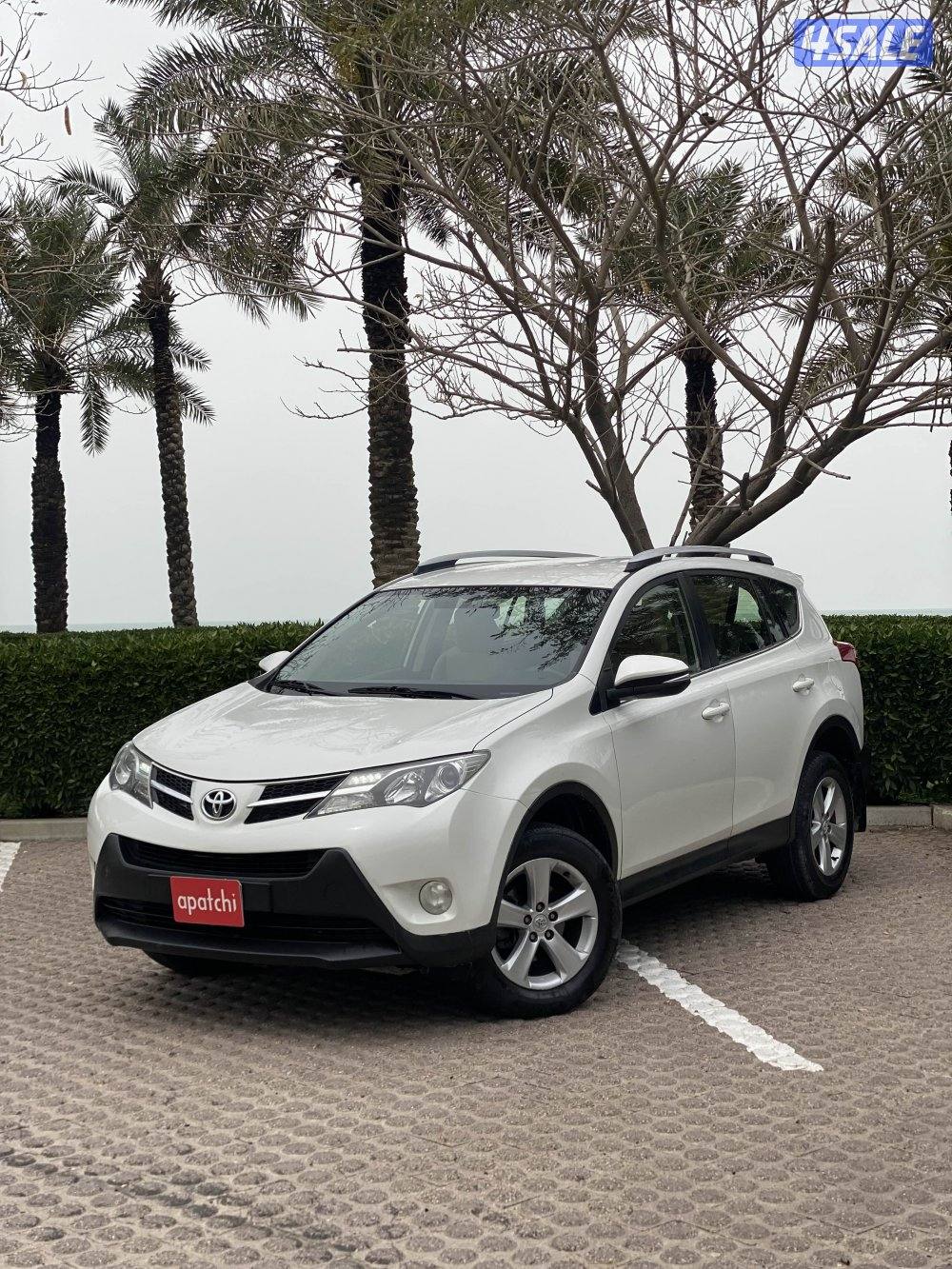 للبيع تويوتا راف فور 20141