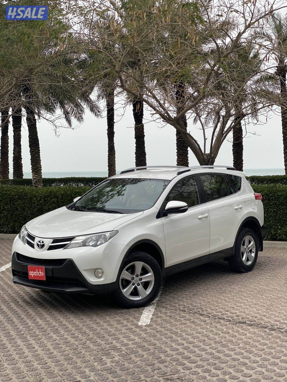 للبيع تويوتا راف فور 20147