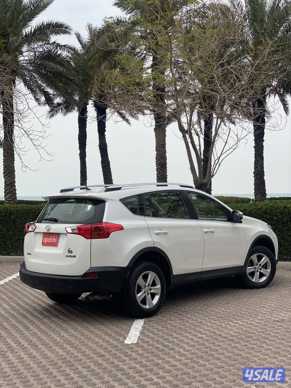 للبيع تويوتا راف فور 201410