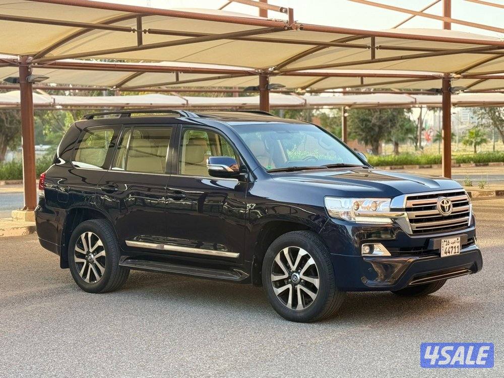 لاند كروزر VX.R موديل 20182