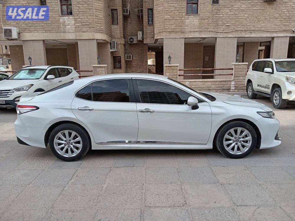 للبيع كامري GLE موديل 20196