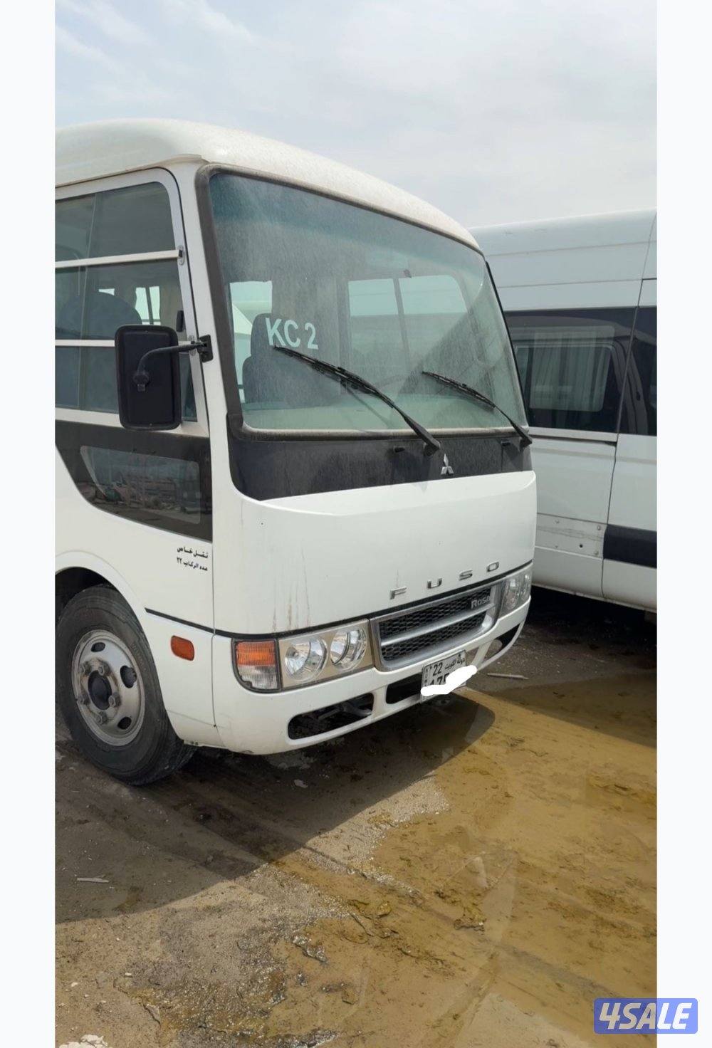 للبيع باص روزا ديزل العدد 40