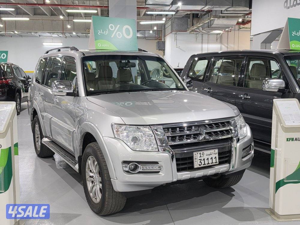 Mitsubishi Pajero0