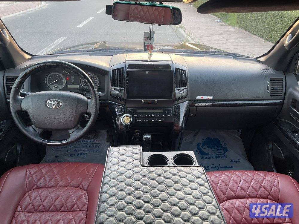 لاندكروزر 20114