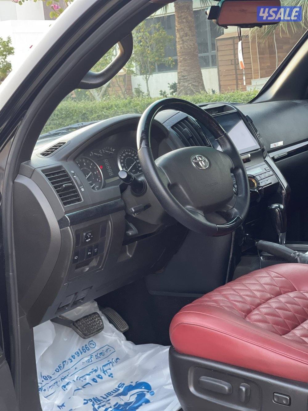 لاندكروزر 20115