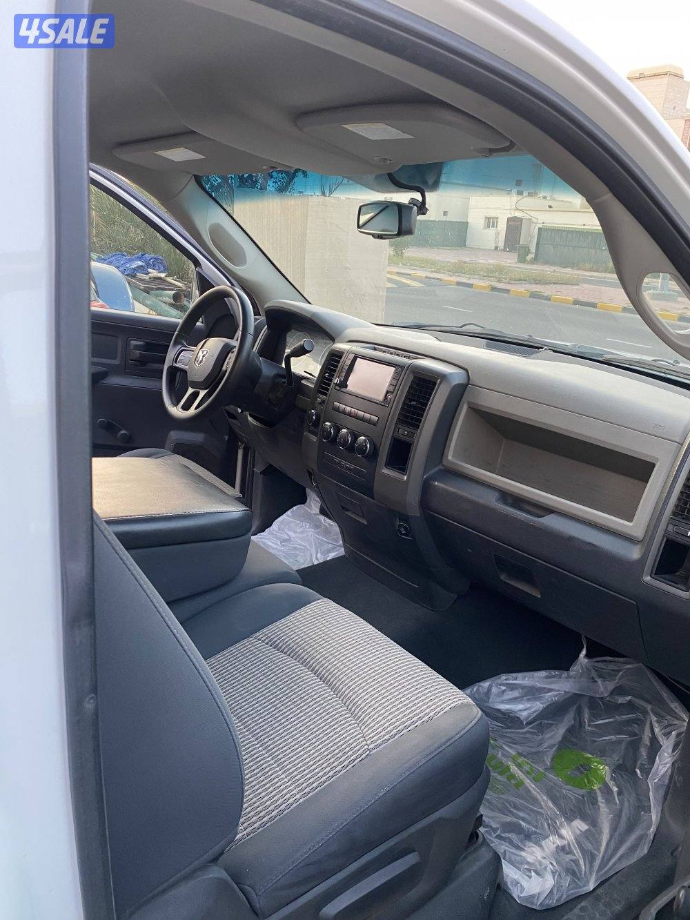 دوج رام 2012 للبيع1