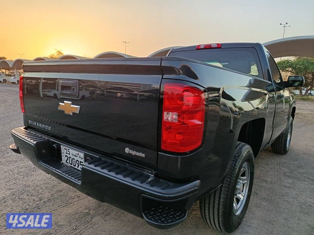 وانيت شفر سلفرادو 2017 الغانم بحاله ممتازه وبشرط الفحص4