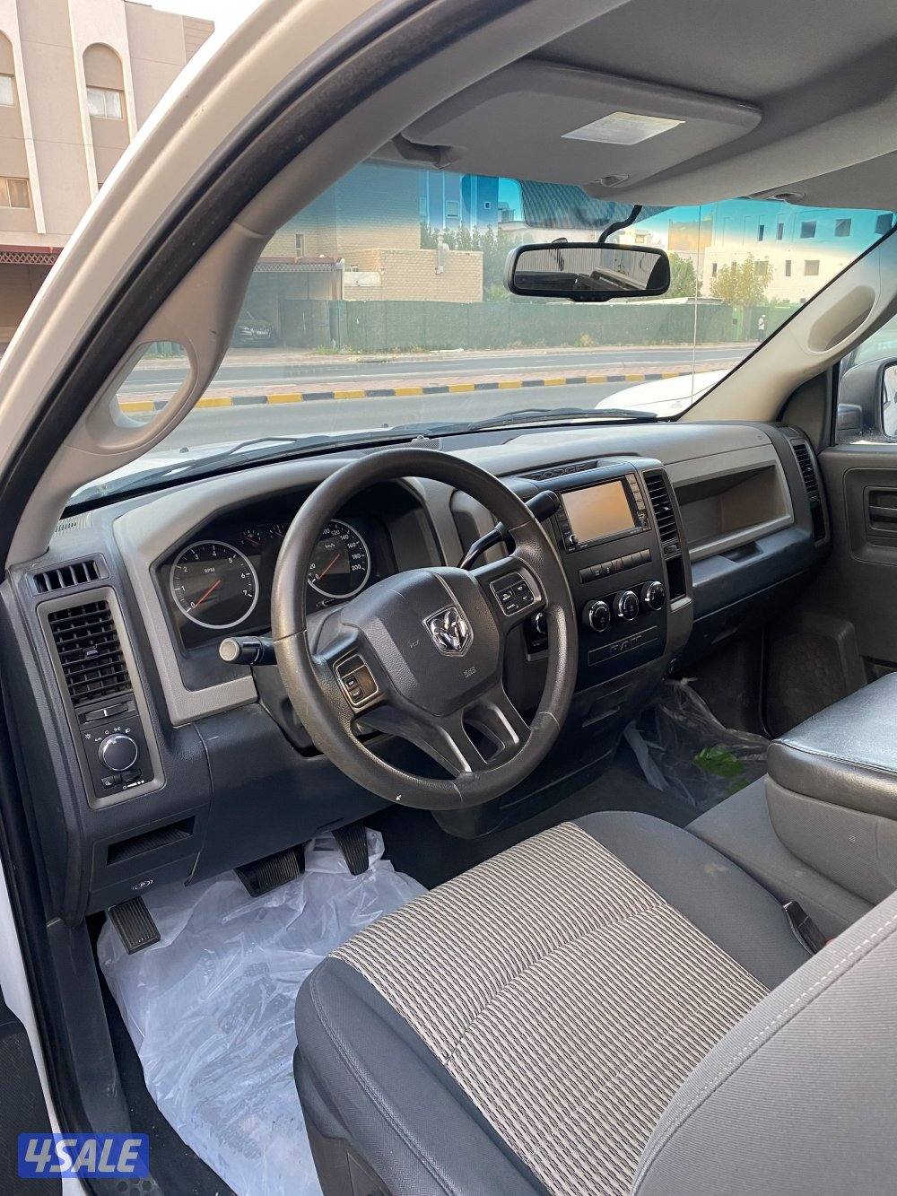 دوج رام 2012 للبيع2