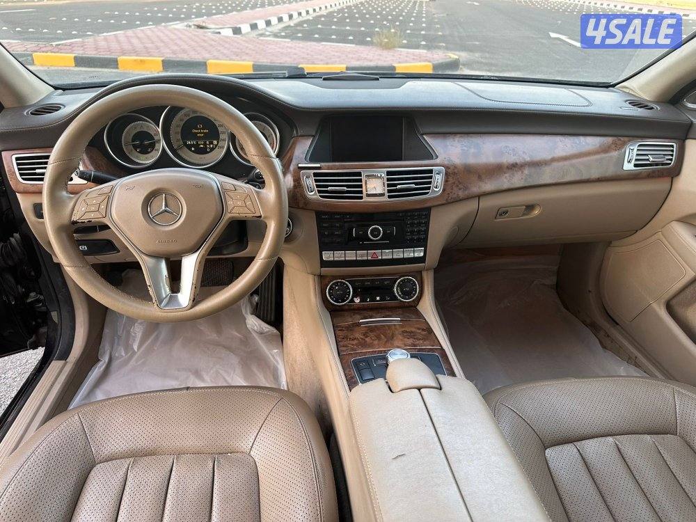 للبيع مرسيدس CIS3503