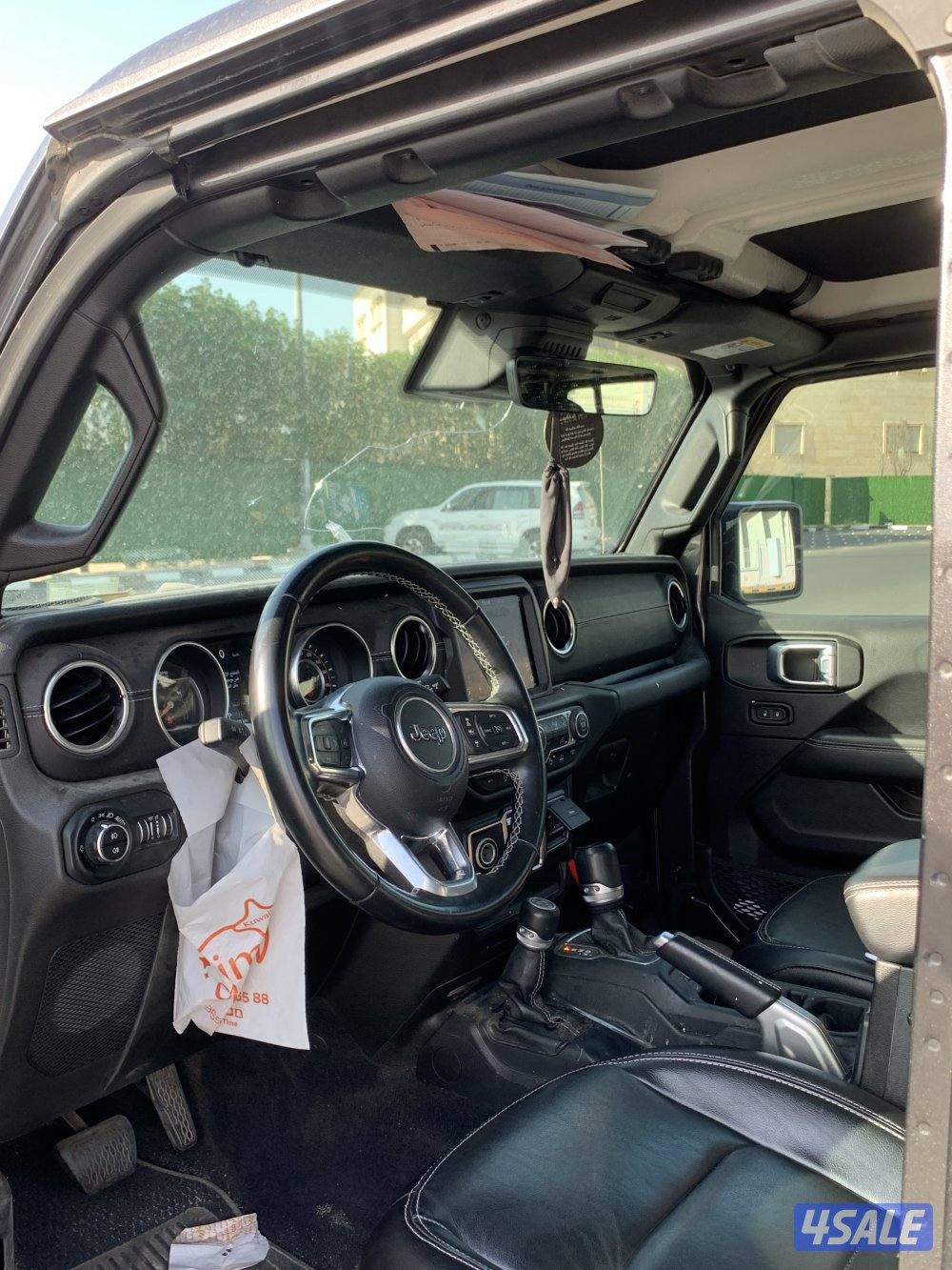 جيب رانقلر صحاري4