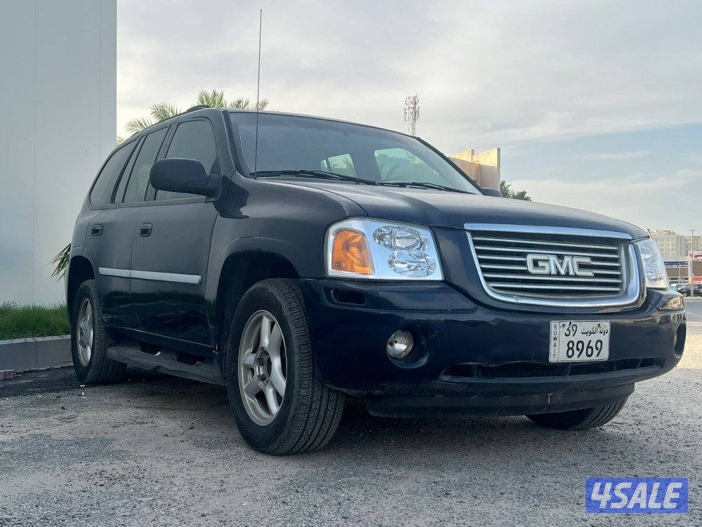 جي ام سي انفوي موديل 2009 لون كحلي عداد ٣٣٨ الف بحاله ممتازة0