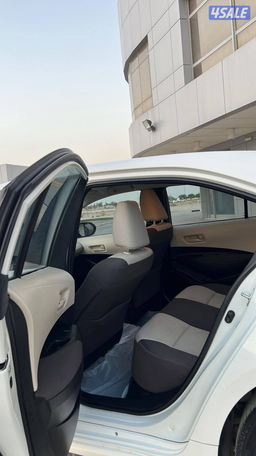 للبيع كرولا 20203