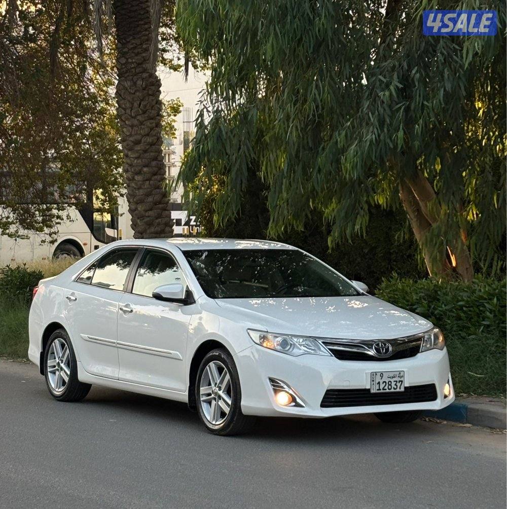 للبيع كامري 2015عداد124الف0