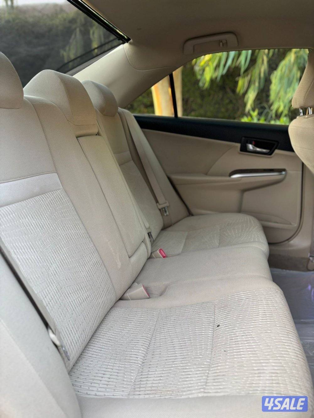 للبيع كامري 2015عداد124الف7