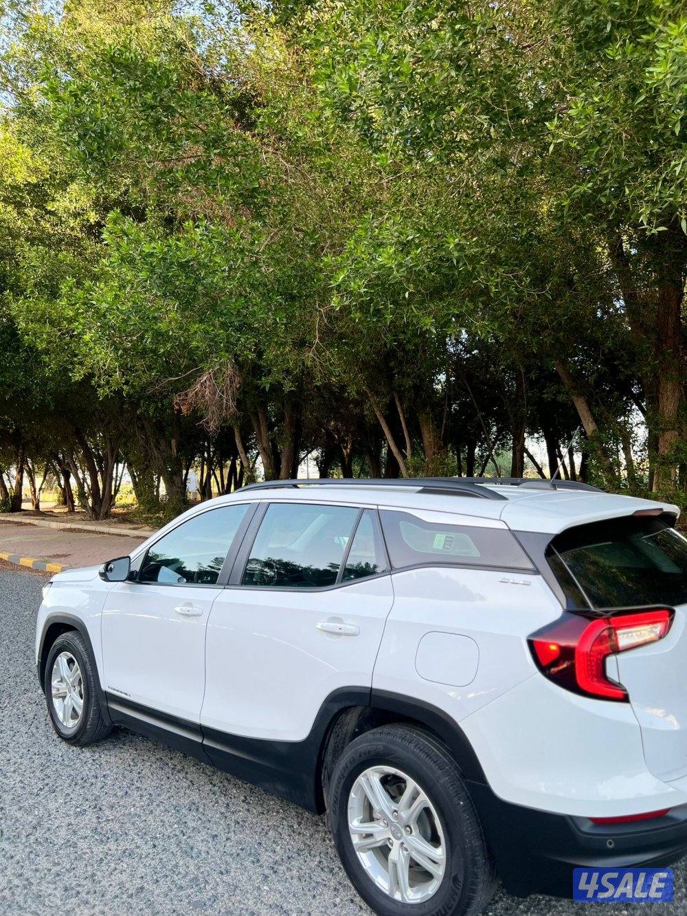 للبيع ترين20232