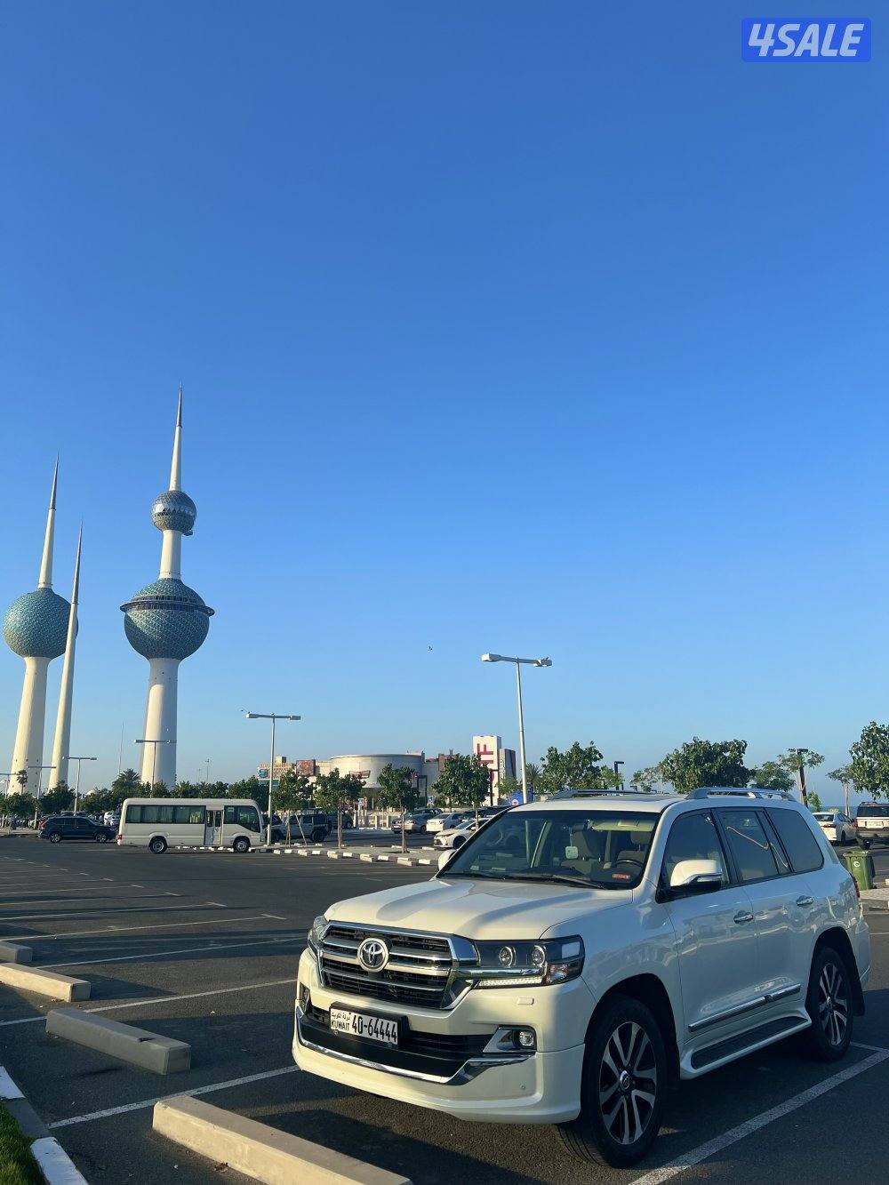 Land Cruiser Grand Touring GXR 20190