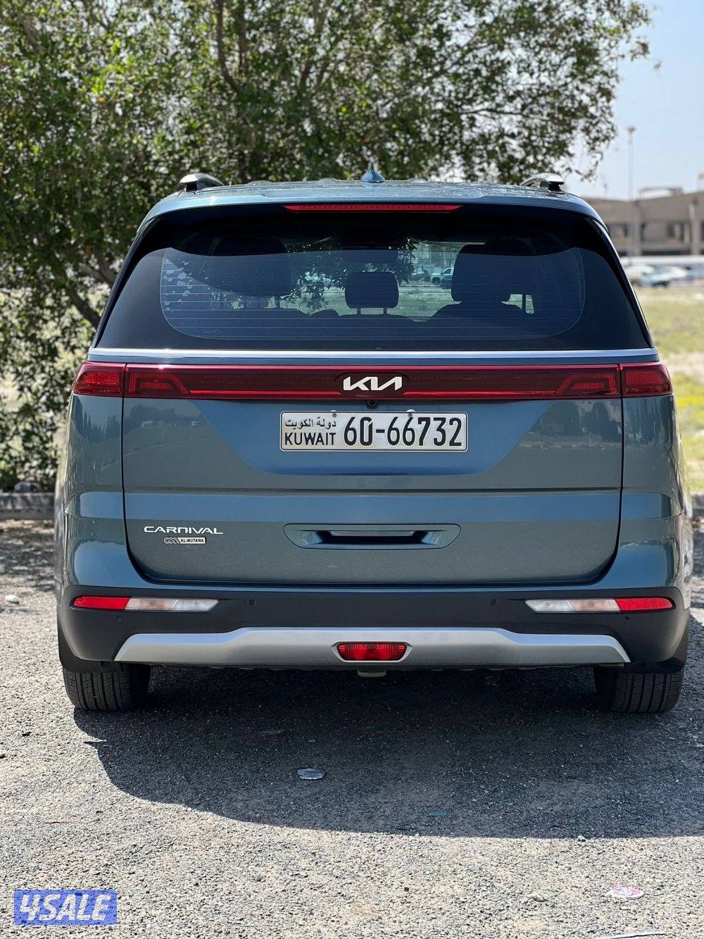 بحاله وكاله شبه جديد ماشي 17 الف فقط4