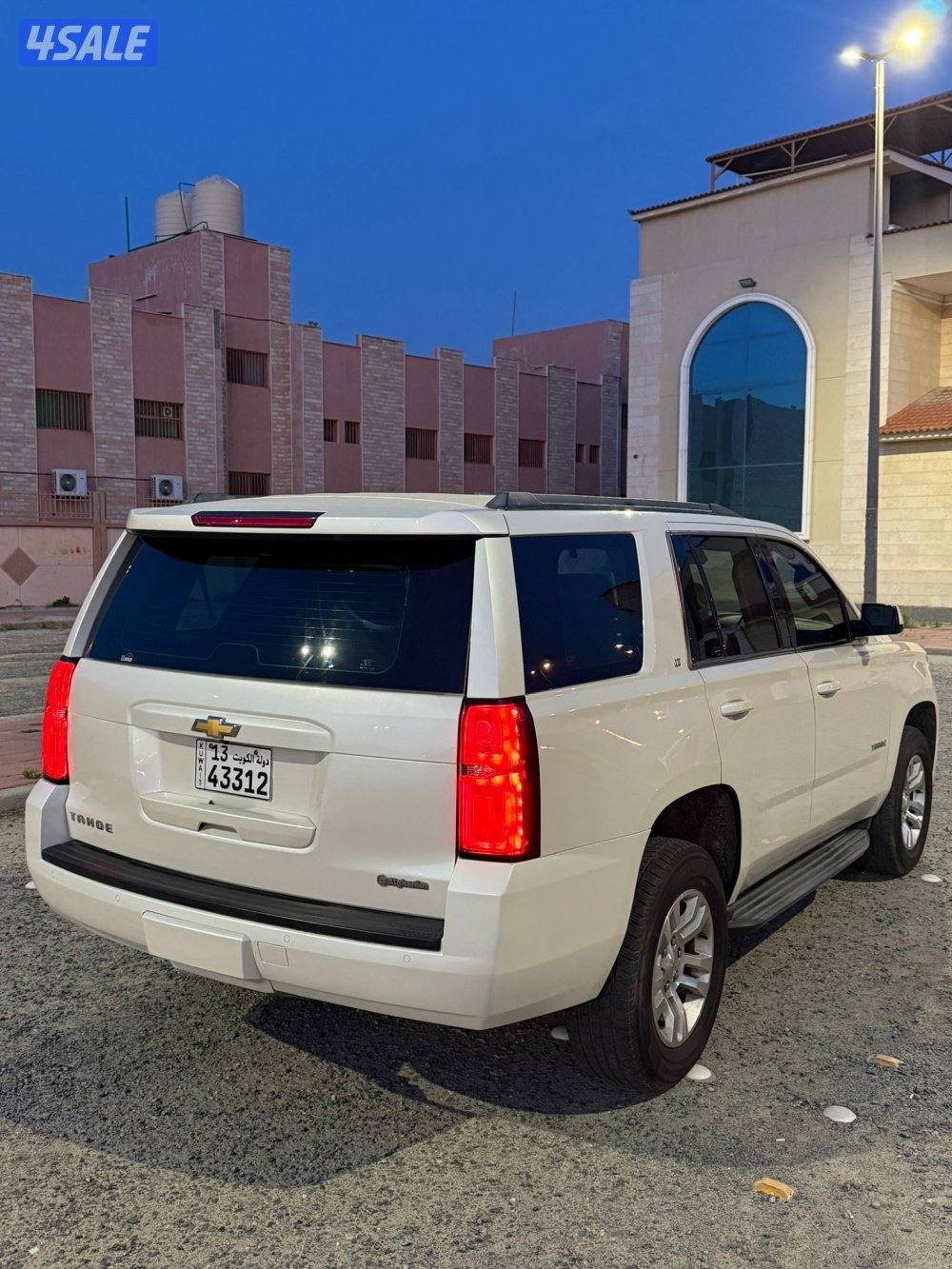 تاهو 2015 LT صبغ الوكاله عدا قطعه1