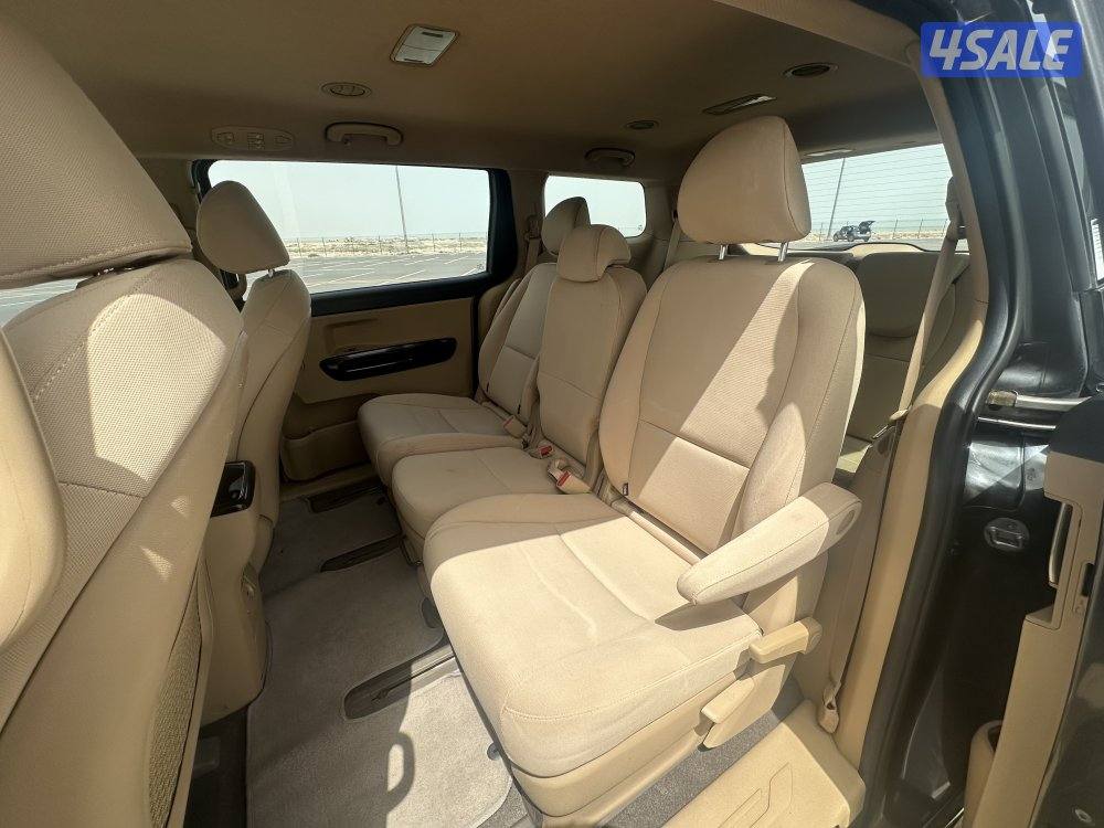 للبيع كيا كرنفال11