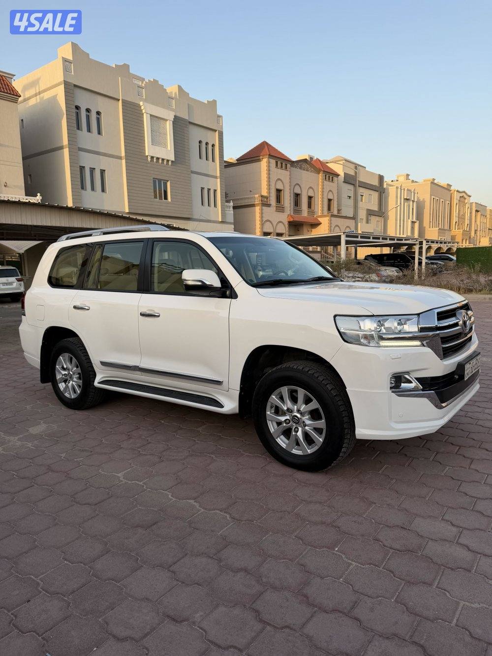 لاند كروز 8 سلندر عداد 2204