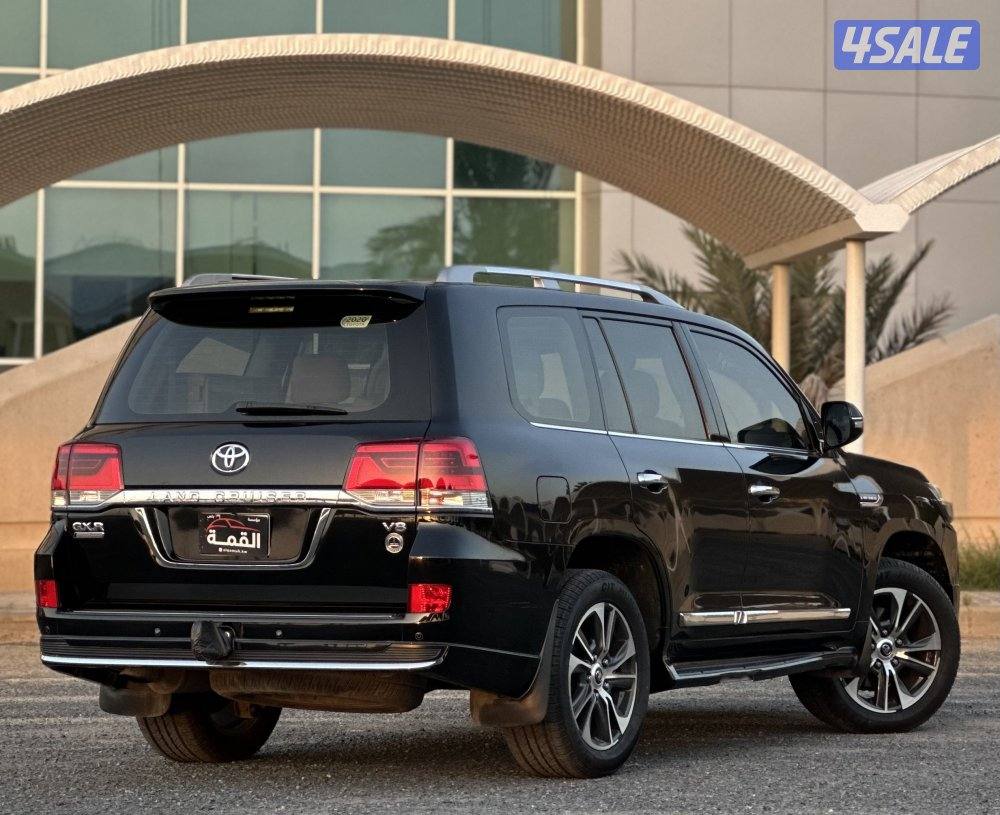 معرض القمة 🚩6