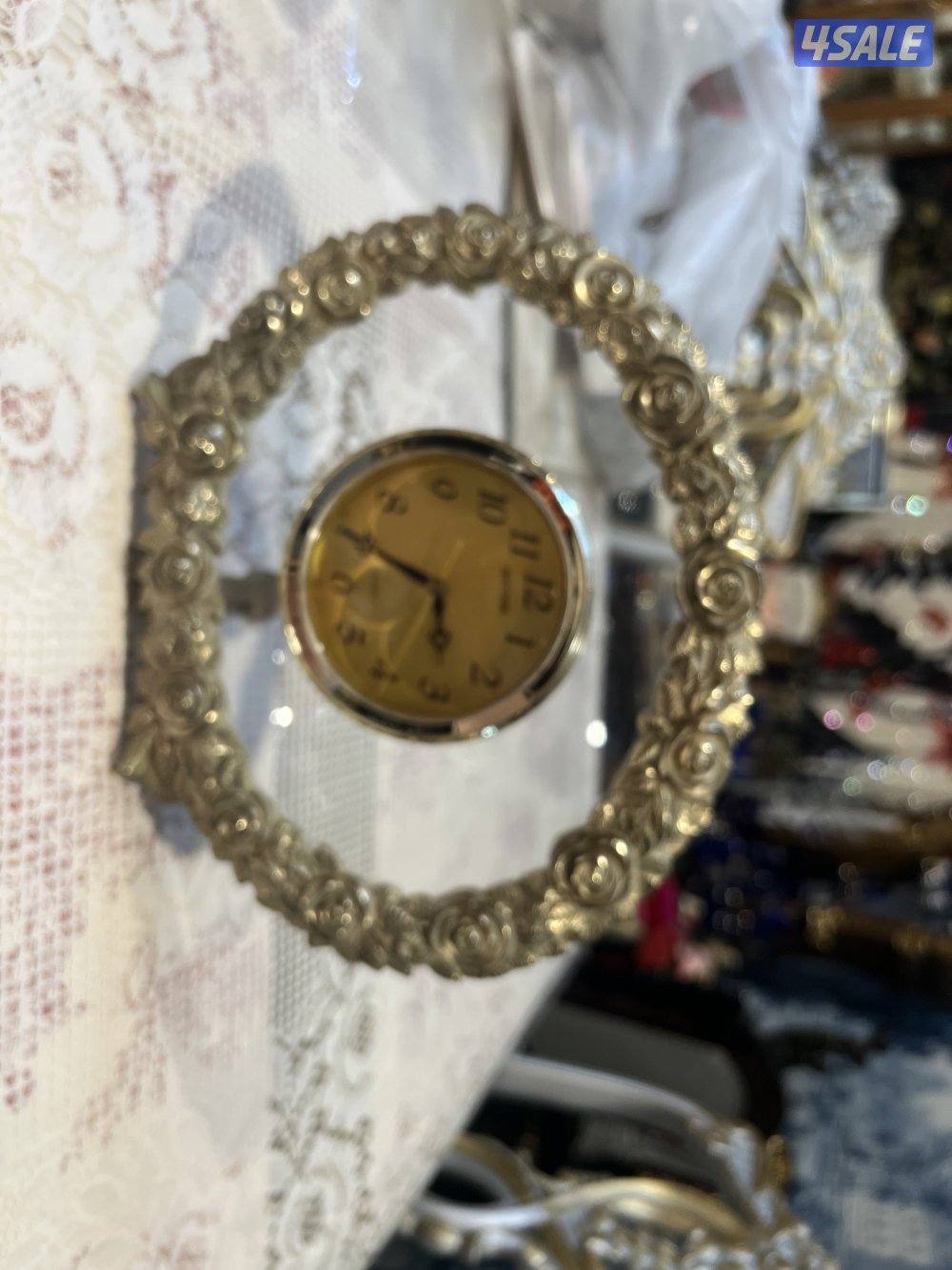 Rhythm quartz collectible clock0